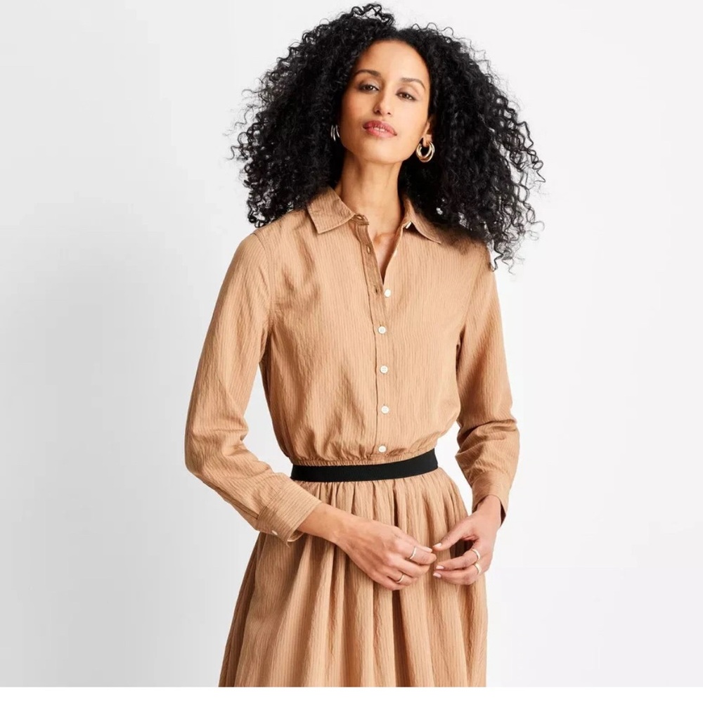 Women's Long Sleeve Collared Button-Down Shirt - Future Collective Sz XL